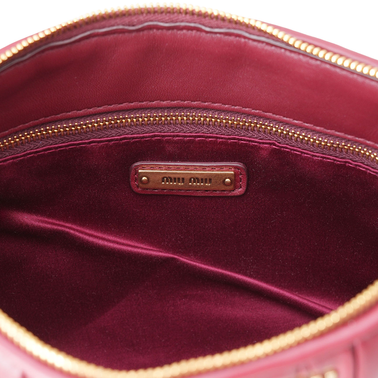 MIU MIU(USED)미우미우 5BF354 마틀라세 퀼칭 체인 클러치백